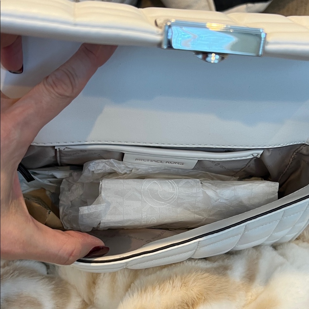 Michael Kors Tribeca Large Quilted Leather Shoulder Bag in Optic White - Picture 12 of 12